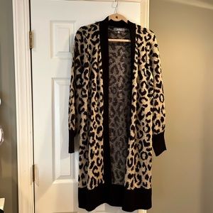 Cheetah print warm long sweater. Barely warm. Size medium.